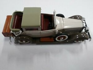 【送料無料】模型車 モデルカー ベージュイソッタフラスキーニメイドインイタリアimported beige rio isotta fraschini 8a 143 made in italy