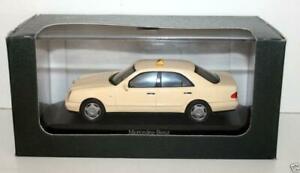 【送料無料】模型車 モデルカー シューコメルセデスベンツタクシーschuco 143 b6 600 5731 mercedes benz e320 taxi