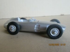 【送料無料】模型車 モデルカー イタリアメルセデスベンツシルバー721n mercury 55 italy mercedesbenz w196 f1 arrow silver 143