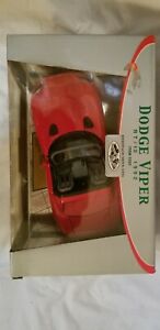 【送料無料】模型車 モデルカー ブラゴヘリテージミントダッジバイパーburago heritage mint 118 1992 dodge viper rt10 in box