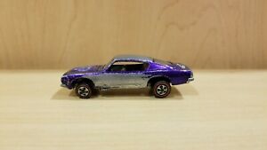 【送料無料】模型車 モデルカー ホットホイールレッドラインカスタムバーダパープルヴィンテージhotwheels redline custom barracuda 1967 purple vintage