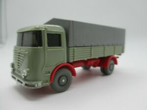 【送料無料】模型車 モデルカー ワイキングビュッシングフラットベッドトラックブースト|hokushin