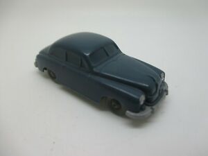 【送料無料】模型車 モデルカー ワイキングボルグワードハンザダンケルブラウグラウシューブwiking borgward hansa, no moons, dunkelblaugrau schub 128|hokushin