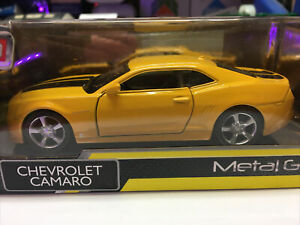 【送料無料】模型車 モデルカー シボレーカマロメタルギアスピドコchevrolet camaro metal gear 132 spidko|hokushin