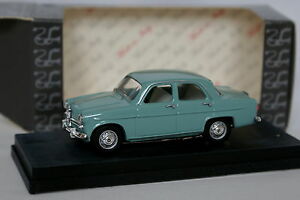 【送料無料】模型車 モデルカー リオアルファロメオジュリエッタアズーロガルダrio 143 alfa romeo giulietta 1955 azzuro garda｜hokushin 14,809円