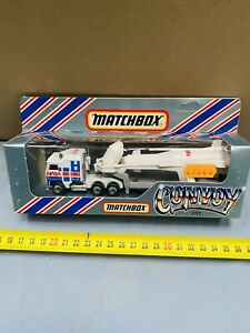 【送料無料】模型車 モデルカー マッチボックスローリーブランドmatchbox convoy cy2 lorry transport brand sealed 14,936円