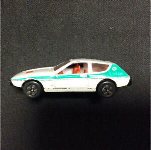【送料無料】模型車 モデルカー ヘリコプターロータスエリートhelicopter hong kong lotus elite
