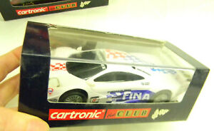 【送料無料】模型車 モデルカー カルトロニックマクラーレントラックレースカートロニコトイズ