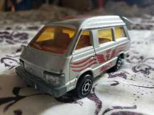 【送料無料】模型車 モデルカー マジョレットトヨタライトエースイーグルmajorette toyota lite ace eagle no216