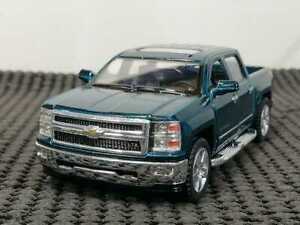 【送料無料】模型車 モデルカー シボレーシルバラードミニカーアメリカニッシュピックアップu