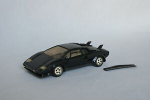 【送料無料】模型車 モデルカー レコードキットマウントランボルギーニカウンタックブラック