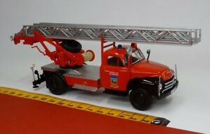 【送料無料】模型車 モデルカー オペルブリッツソフトフラッシュスイベルヘッドジェティンゲンixo opel blitz soft flash swivel head dl 18 fire brigade jettingen 143