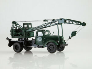 【送料無料】模型車 モデルカー グリーンアイストzis 150 laz 690 green aist 143