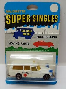 【送料無料】模型車 モデルカー ヴィンテージマジョレットシングルシトロエンホワイトvintage majorette singles citroen ambulance white bp 206 very nice 15,330円
