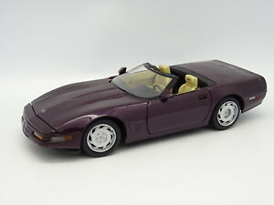 【送料無料】模型車 モデルカー マイストスブシボレーコルベットカブリオレパープルmaisto sb 118 chevrolet corvette cabriolet purple|hokushin