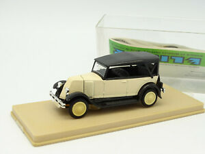 【送料無料】模型車 モデルカー エリゴールルノーベージュウントシュワルツeligor 143 renault nn beige und schwarz 1927 14,769円