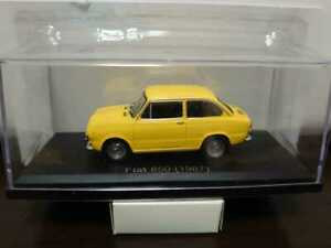 【送料無料】模型車 モデルカー アンポラハシェットファモソコチェコレッシオンフィアットampolla hachette domestic famoso coche coleccion 143 fiat 850 1967