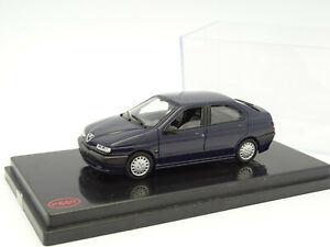 【送料無料】模型車 モデルカー ペゴアルファロメオブラウpego sb 143 alfa romeo 146 blau