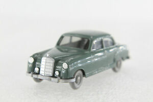 【送料無料】模型車 モデルカー ワイキングアルトメルセデスヘルパティナグリュンass wiking alt pkw mercedes mb 220 hellpatinagrun 1959 gk 1405b cs 3741a fds