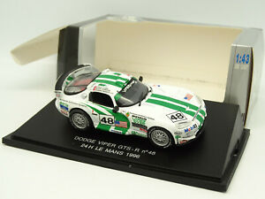 【送料無料】模型車 モデルカー ユニバーサルダッジバイパールマンuh universal hobbies 143 dodge viper gts le mans 1996 nr 48