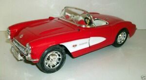 【送料無料】模型車 モデルカー ロードタフシボレーコルベットレッドホワイトroad tough 118 dar2 1957 chevrolet corvetteredwhite