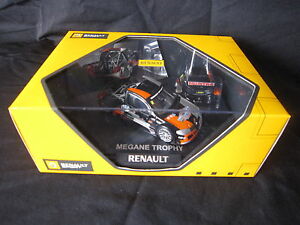 【送料無料】模型車 モデルカー ノレフルノーメガーヌトロフィーdv6757 norev 143 renault megane trophy 2 wsr 2006 ref 77 11 423 244 etat neuf