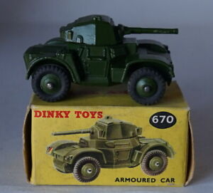 【送料無料】模型車 モデルカー ディンキーパンツァーワーゲンエルヴォラゲンオヴプdinky 670 panzerwagen hervorragend ovp|hokushin