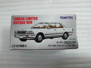 【送料無料】模型車 モデルカー トミカグロリアtomica limited lv n198a nissangloria v20 grandage 86 years white