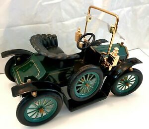 【送料無料】模型車 モデルカー ヴィンテージモデルカーフォードモデルglory days vintage model cars n071775 ford lrg model solidly built not a toy