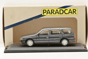 【送料無料】模型車 モデルカー プジョーブレークパラドカーフェーズボックスpeugeot 405 break paradcar 143 phase 1 condition in box