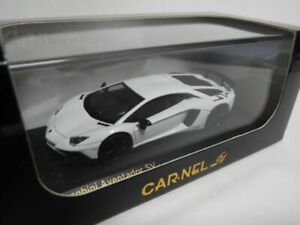 【送料無料】模型車 モデルカー ランボルギーニアヴェンタドールスヴパールブランコヒコシエテカルネルセミラlamborghini aventador sv pearl blanco 164 hiko siete carnel semilla