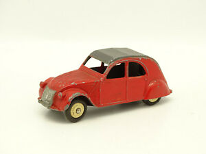 【送料無料】模型車 モデルカー ディンキートイズシトロエンレッドガーネットdinky toys sb 143 citroen 2cv red garnet