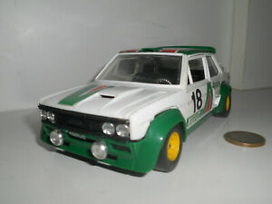 【送料無料】模型車 モデルカー ブラゴフィアットアバルトラリースケールburago fiat 131 abarth rally 0145 scale 124 503001