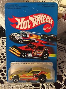 【送料無料】模型車 モデルカー ホットホイールペプシhot wheels pepsi challenger nr 2023 moc