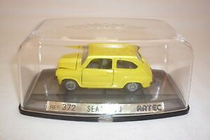 【送料無料】模型車 モデルカー ラヴィンテージメタルモデルオリグlavintage metal model 335seat 600emb orig la 5