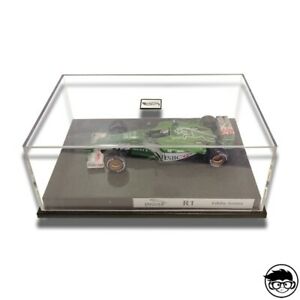 【送料無料】模型車 モデルカー ホットホイールレーシングジャガーレーシングエディアーバインhot wheels racing jaguar racing r1 eddie irvine 143