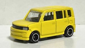 【送料無料】模型車 モデルカー トミカコレクショントヨタイエローtomica 30th anniversary memorial collection toyota bb yellow first generation｜hokushin