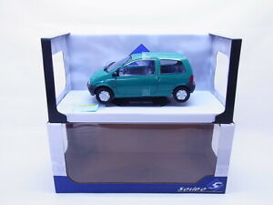 【送料無料】模型車 モデルカー ルノーツインゴグリーンモデルカーオリジナルボックス69368 solido s1804001 renault twingo mk1 1993 green model car 118 in original box