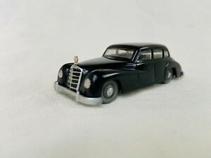 【送料無料】模型車 モデルカー シクプラスチックメルセデスブラックメルセデスシリーズシクプラスチックメレセデス