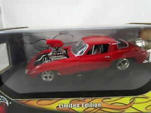 【送料無料】模型車 モデルカー ホットホイールコルベットレアコンディション118 hot wheels 1969 corvette modified red limited edition rare condition｜hokushin