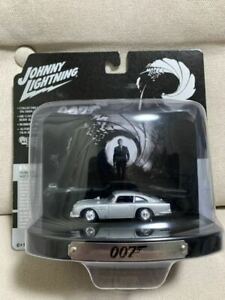 【送料無料】模型車 モデルカー ジョニーアストンマーティンスカイフォールボンドカーjohnny lightning 007 aston martin db5 skyfall bond car｜hokushin