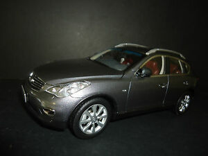 【送料無料】模型車 モデルカー パウディインフィニティグリスアルタカリダードモデロpaudi infiniti ex25 2012 gris 118 alta calidad modelo