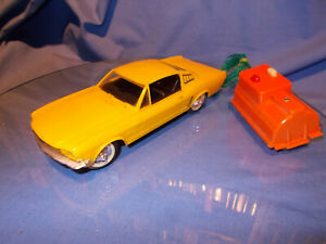 【送料無料】模型車 モデルカー オールドフォードマスタングプラスチックバッテリーメイドold ford mustang, plastic, battery operatedmade in hong kong60er years｜hokushin