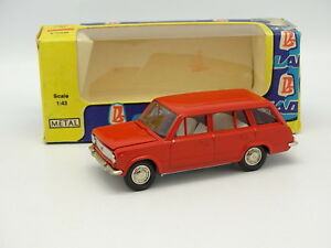 【送料無料】模型車 モデルカー ロシアモスクワラダブレークrussia 143 moskvitch lada 2102 break a11 red