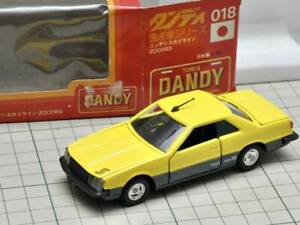 【送料無料】模型車 モデルカー スカイラインイエロートミカチップニューマンnissan skyline 2000rs yellow tomica tip r30 man
