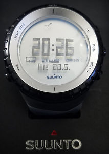 【送料無料】suunto core wrist watch ss016636000  retail 319 48