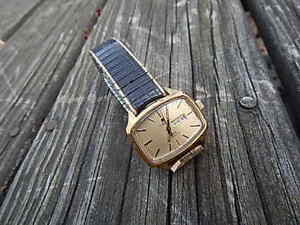 【送料無料】vintage mens retro tissot seven automatic daydate watch international