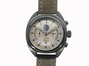 【送料無料】orologio uomo cronografo al quarzo con cinturino in pelle militare
