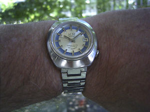 【送料無料】seltene alsi squale 30 atmos y1537 im feinem originalzustand um 1975top