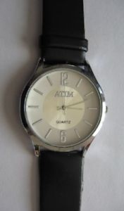 【送料無料】montre fantaisie femme a aiguilles * quartz * neuf *｜hokushin